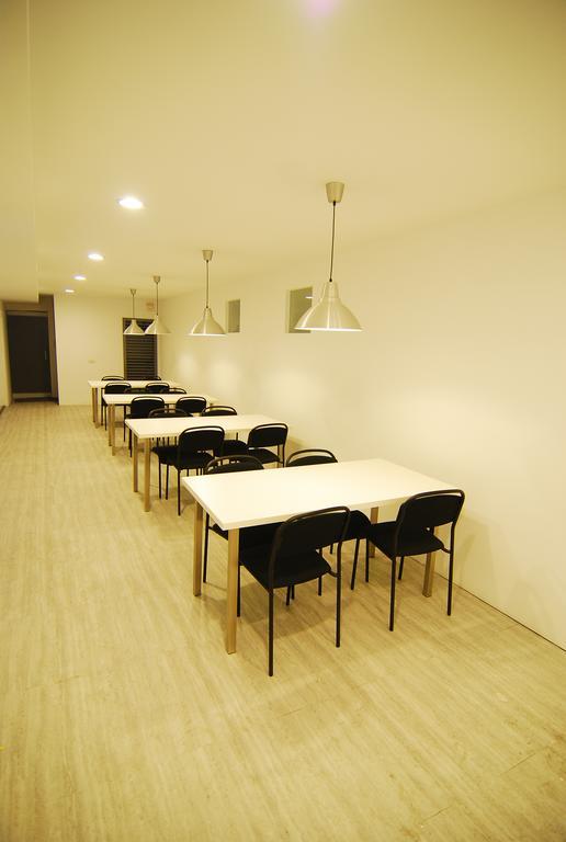 Inn Cube - Taipei Main Station Екстериор снимка
