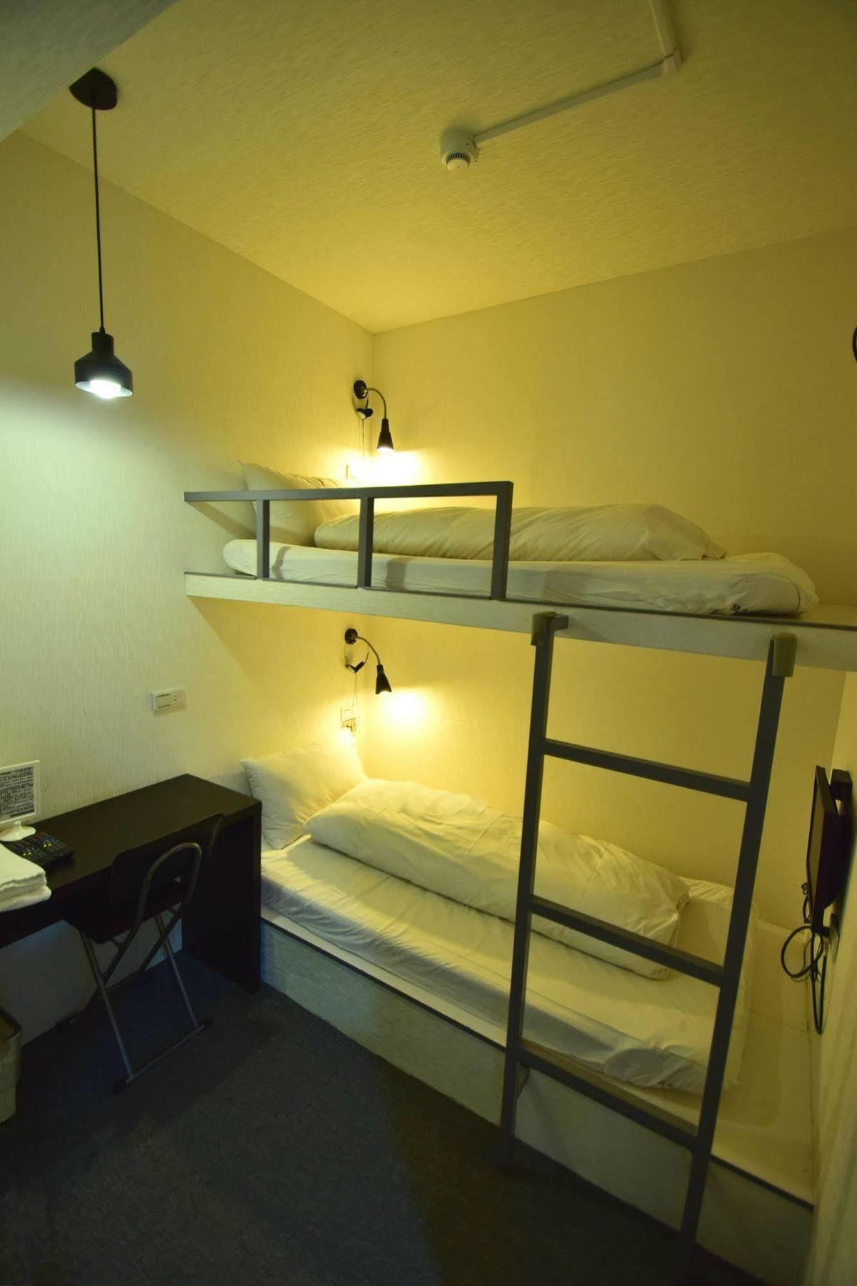 Inn Cube - Taipei Main Station Екстериор снимка
